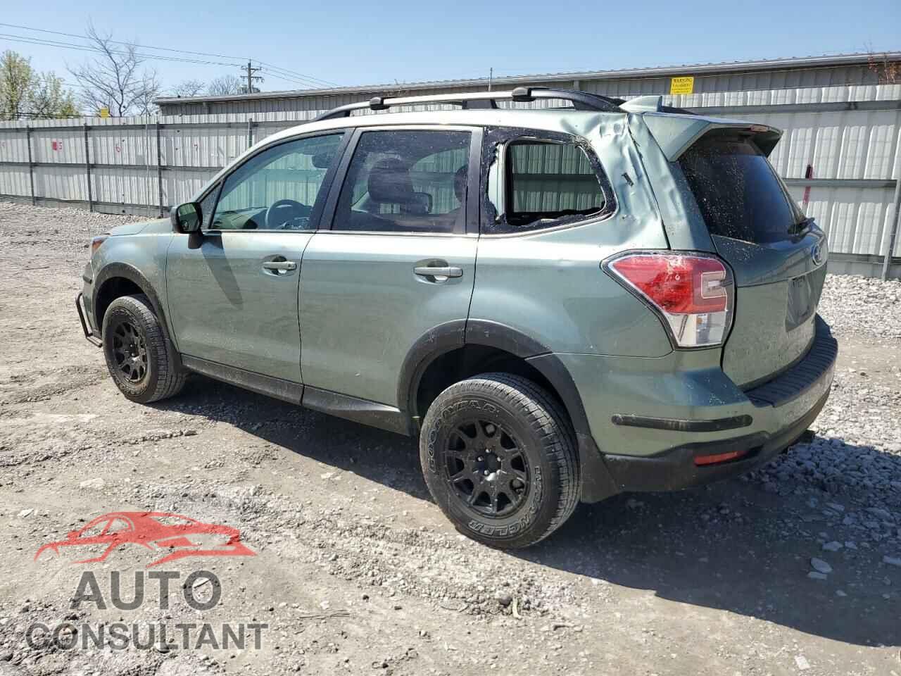SUBARU FORESTER 2018 - JF2SJAEC3JG539124