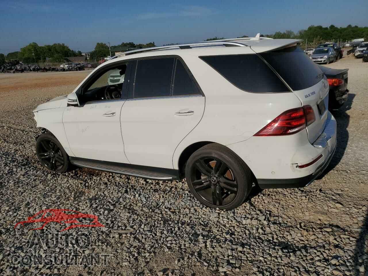 MERCEDES-BENZ GLE-CLASS 2018 - 4JGDA5HBXJB072987