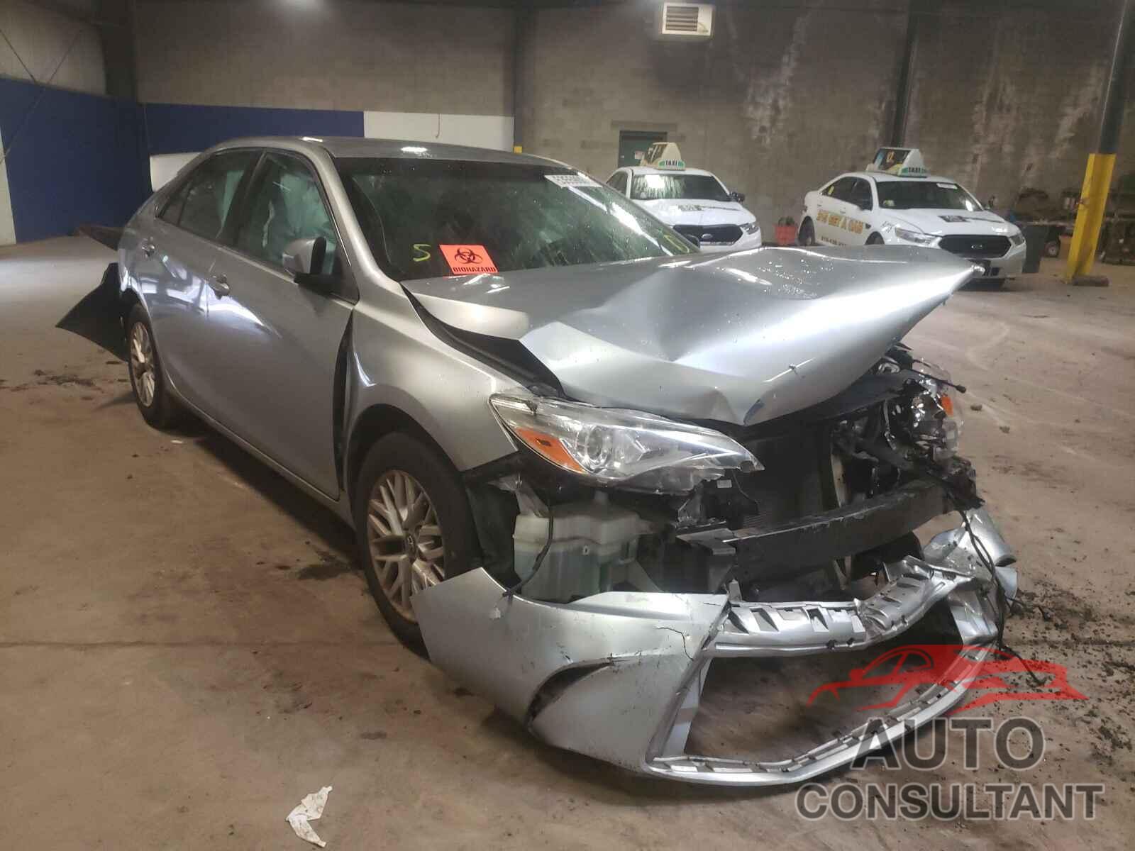TOYOTA CAMRY 2016 - 4T1BF1FK5GU208430