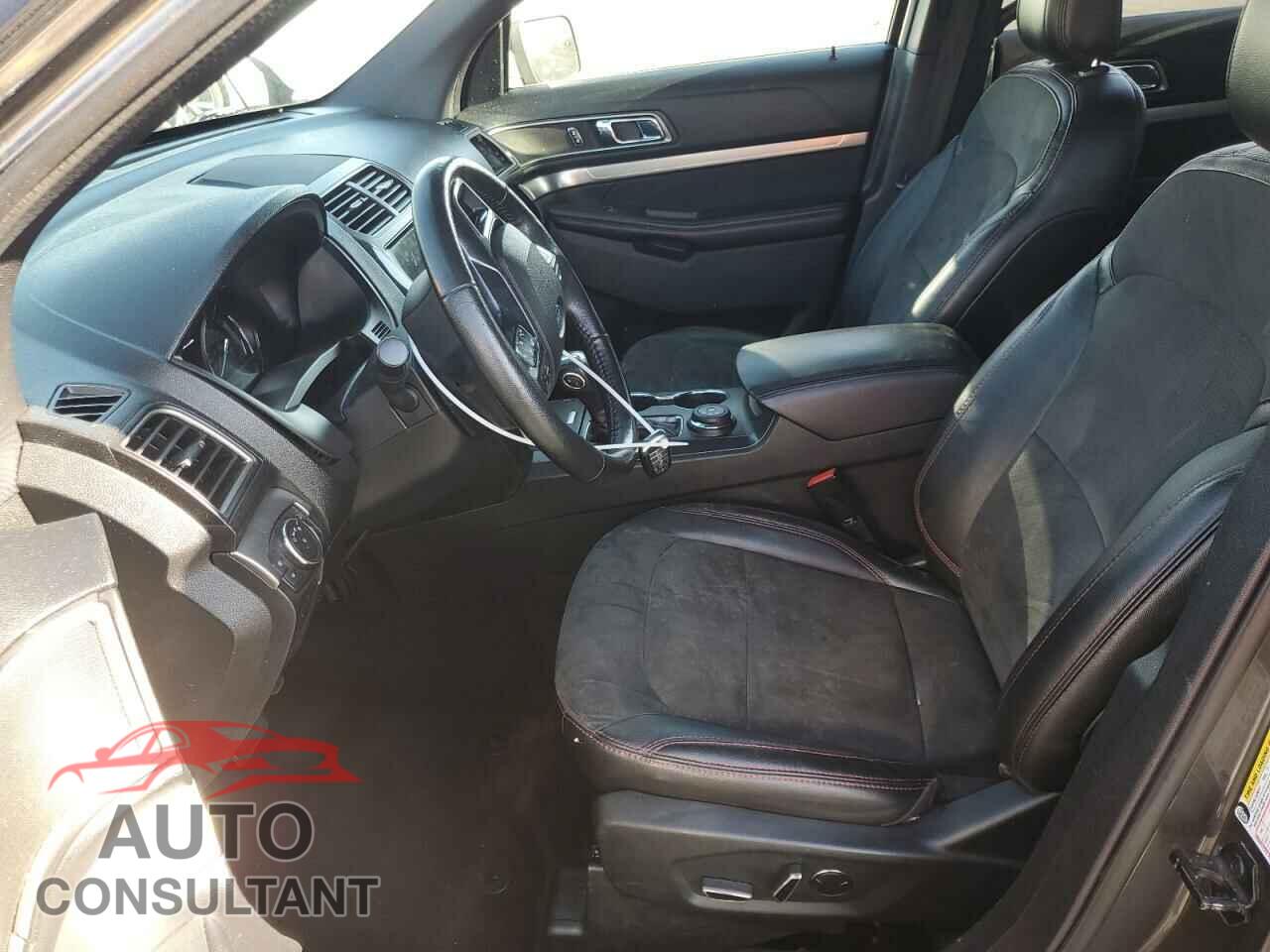 FORD EXPLORER 2018 - 1FM5K8D86JGB80099