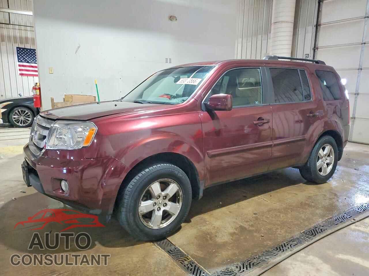 HONDA PILOT 2011 - 5FNYF4H48BB039598