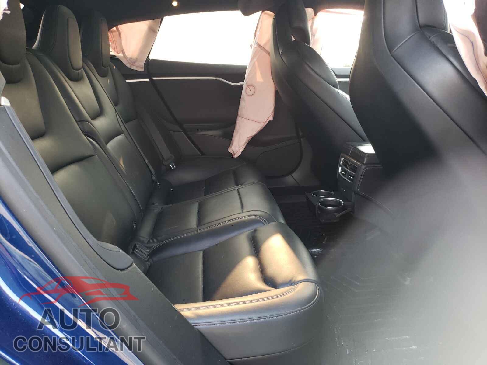 TESLA MODEL S 2017 - 5YJSA1E24HF232846