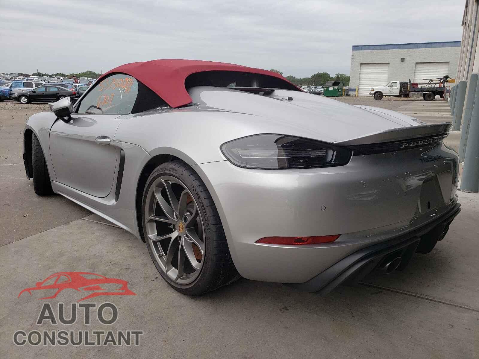PORSCHE BOXSTER 2021 - WP0CC2A89MS240419