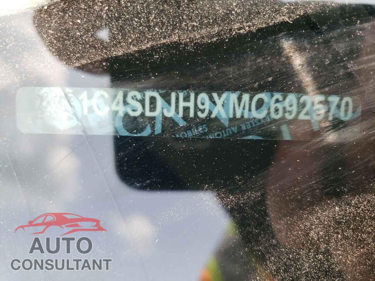 DODGE DURANGO 2021 - 1C4SDJH9XMC692570