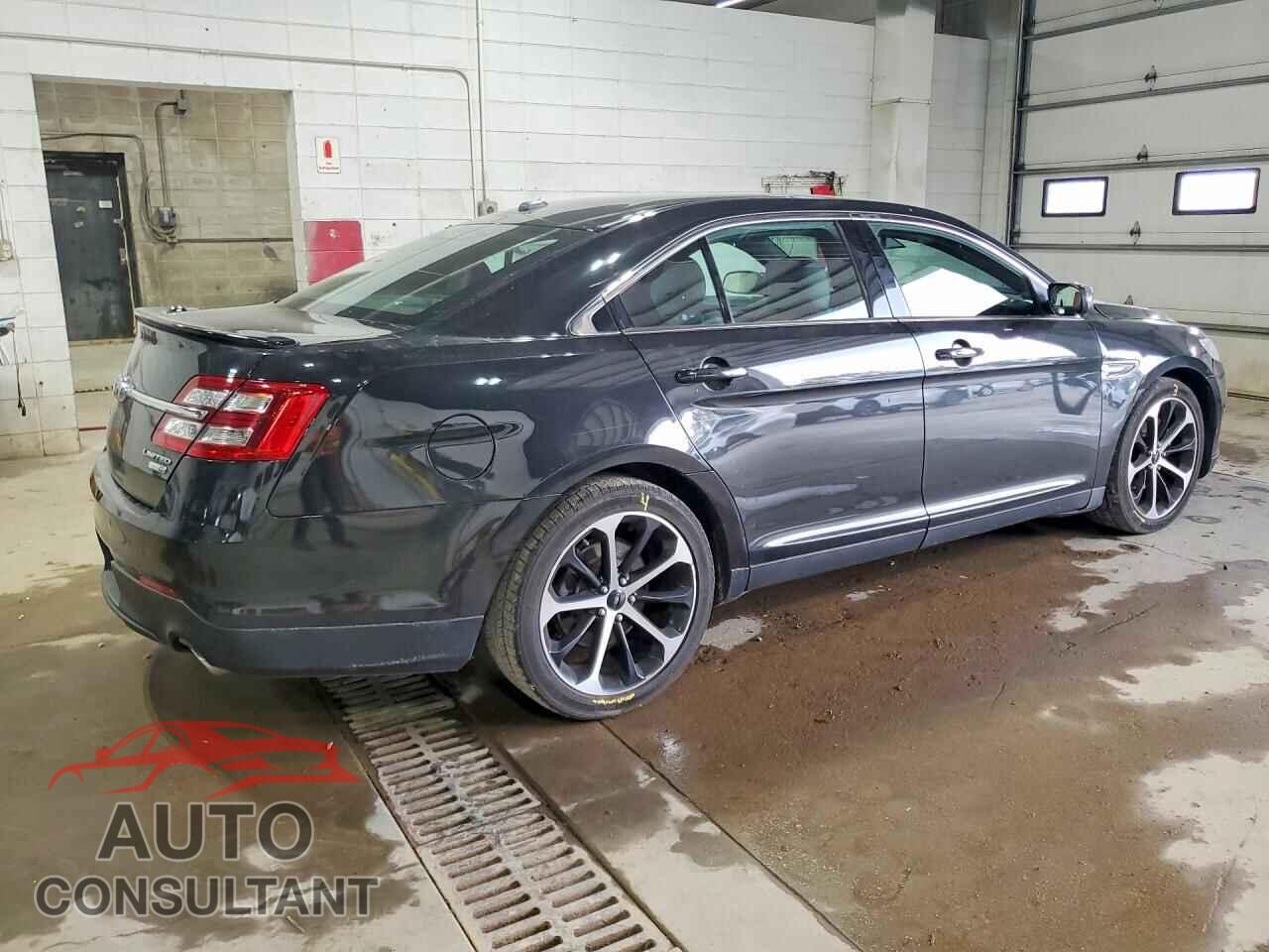 FORD TAURUS 2015 - 1FAHP2J85FG110918