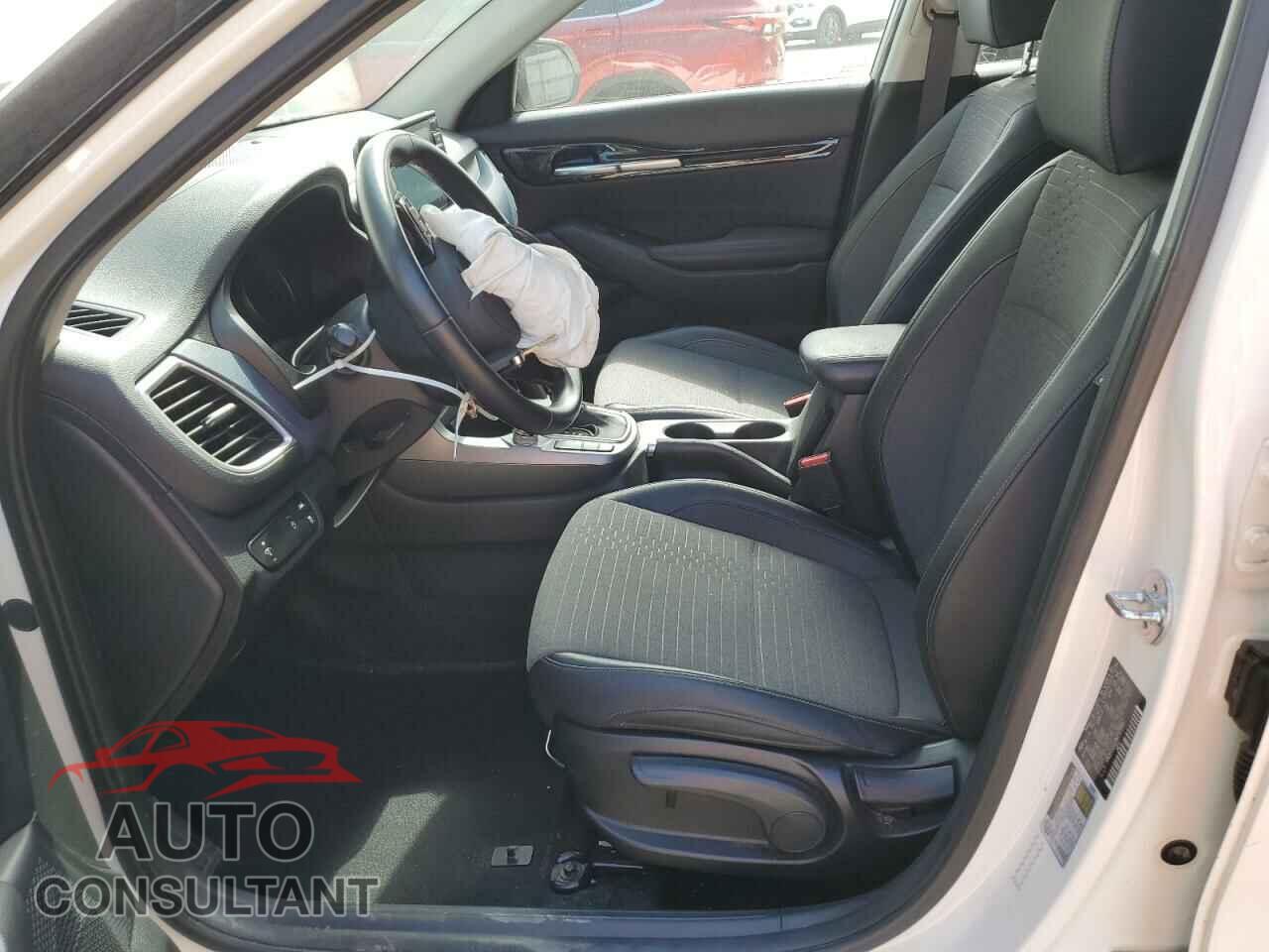 KIA SELTOS 2021 - KNDEU2AA1M7129987