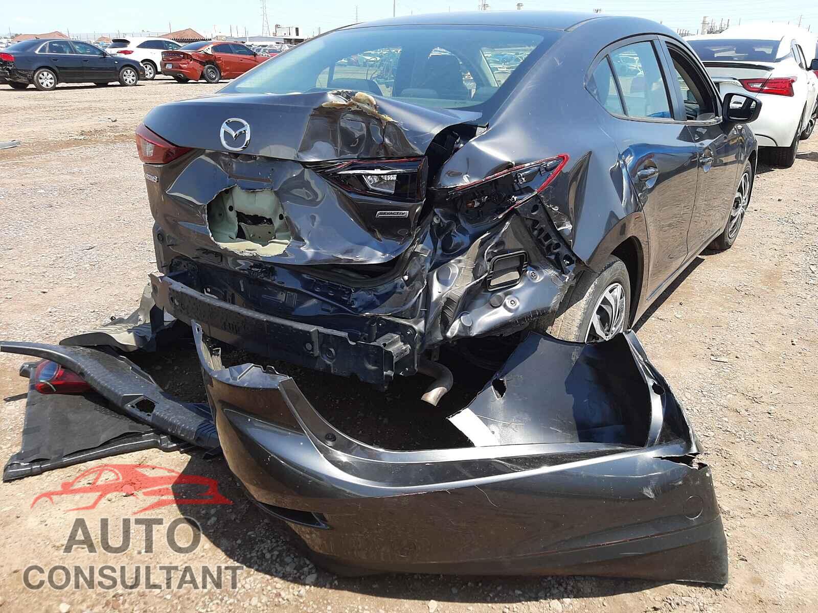 MAZDA 3 2017 - 3MZBN1U78HM108878