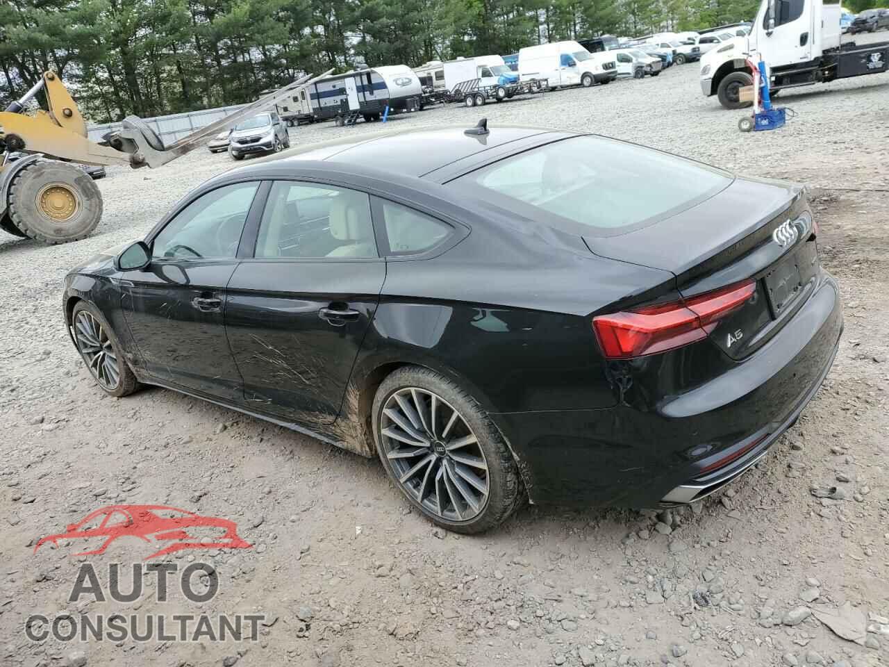 AUDI A5 2022 - WAUCBCF56NA006007
