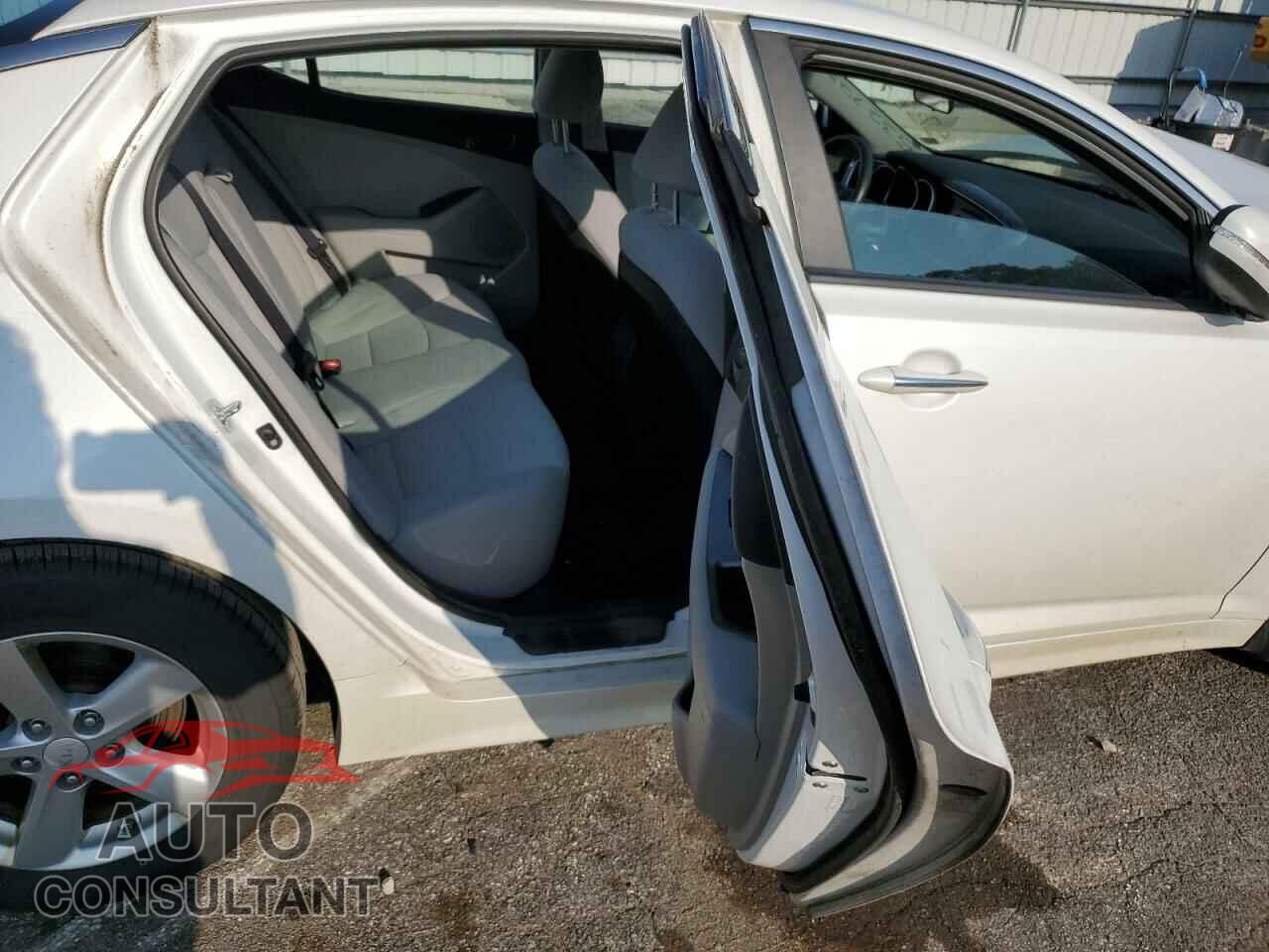 KIA OPTIMA 2015 - KNAGM4A77F5642682