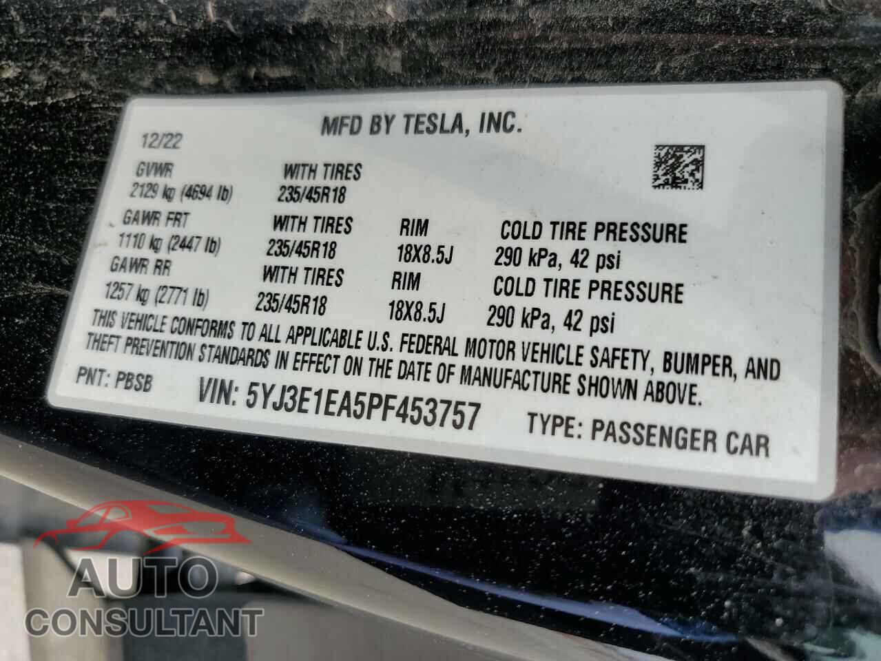 TESLA MODEL 3 2023 - 5YJ3E1EA5PF453757