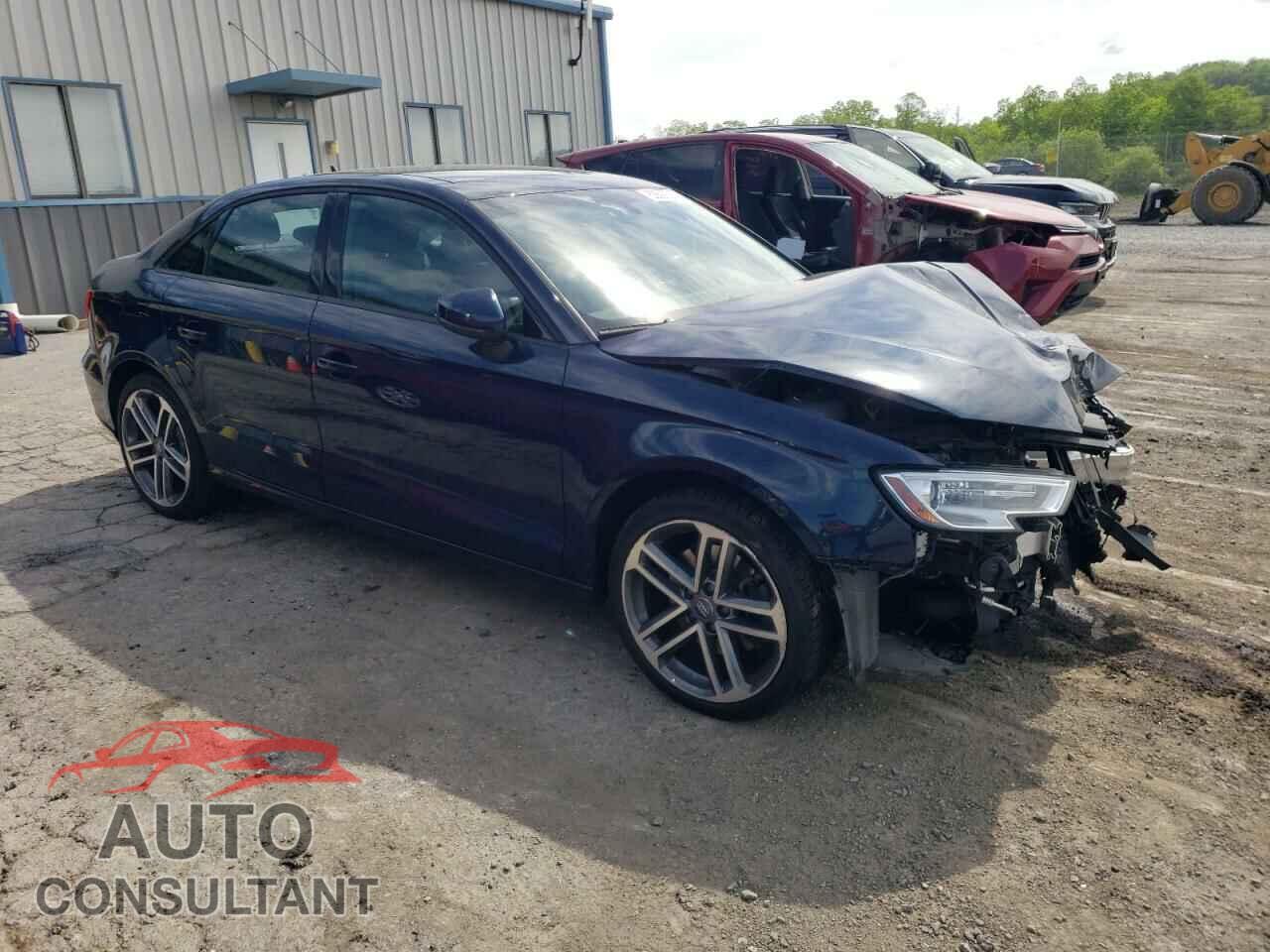 AUDI A3 2018 - WAUB8GFF2J1005702