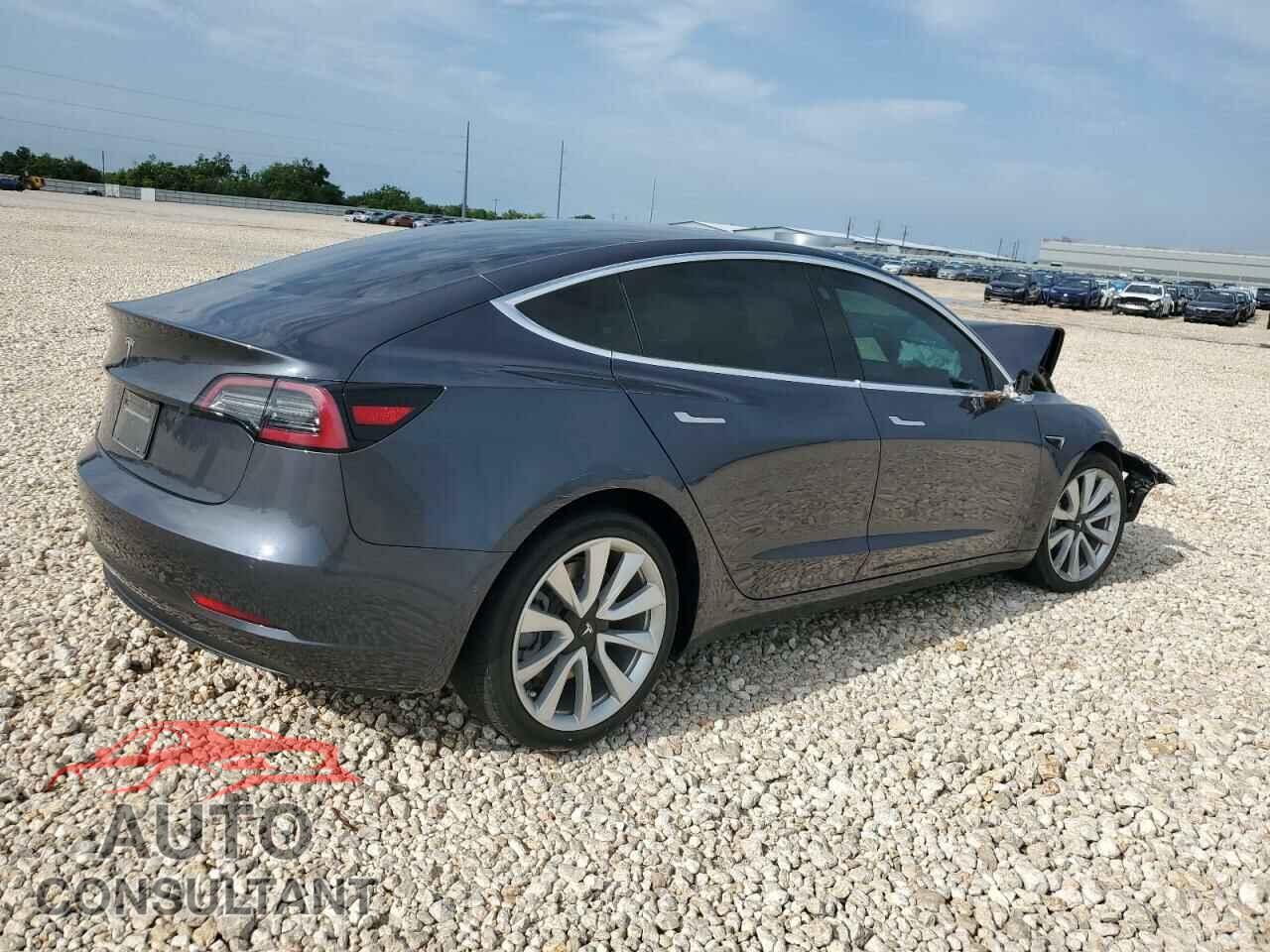 TESLA MODEL 3 2019 - 5YJ3E1EA5KF331764
