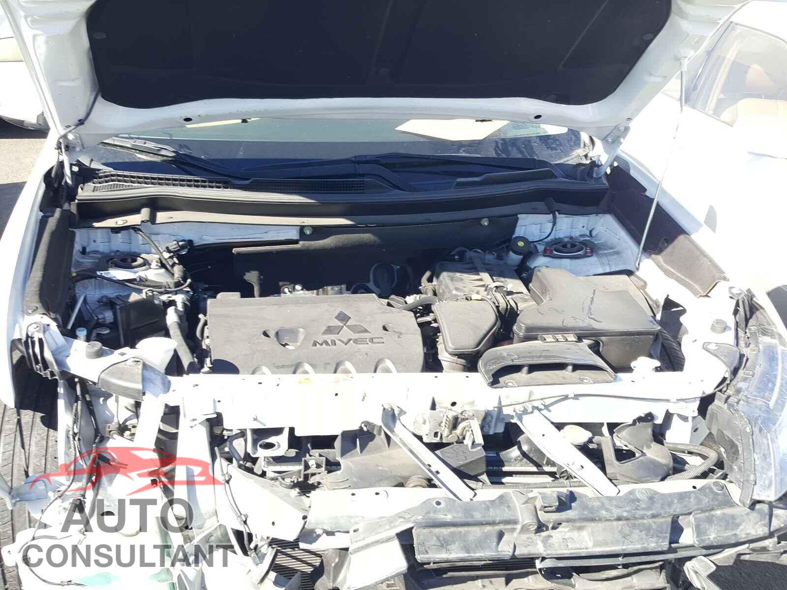 MITSUBISHI OUTLANDER 2017 - JA4AD3A33HZ042618