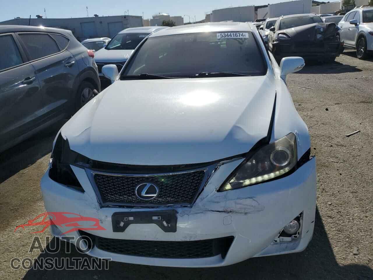 LEXUS IS 2012 - JTHBF5C2XC5167103
