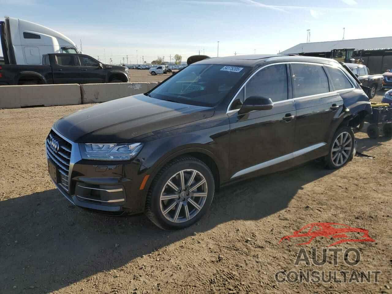 AUDI Q7 2019 - WA1LAAF78KD012553