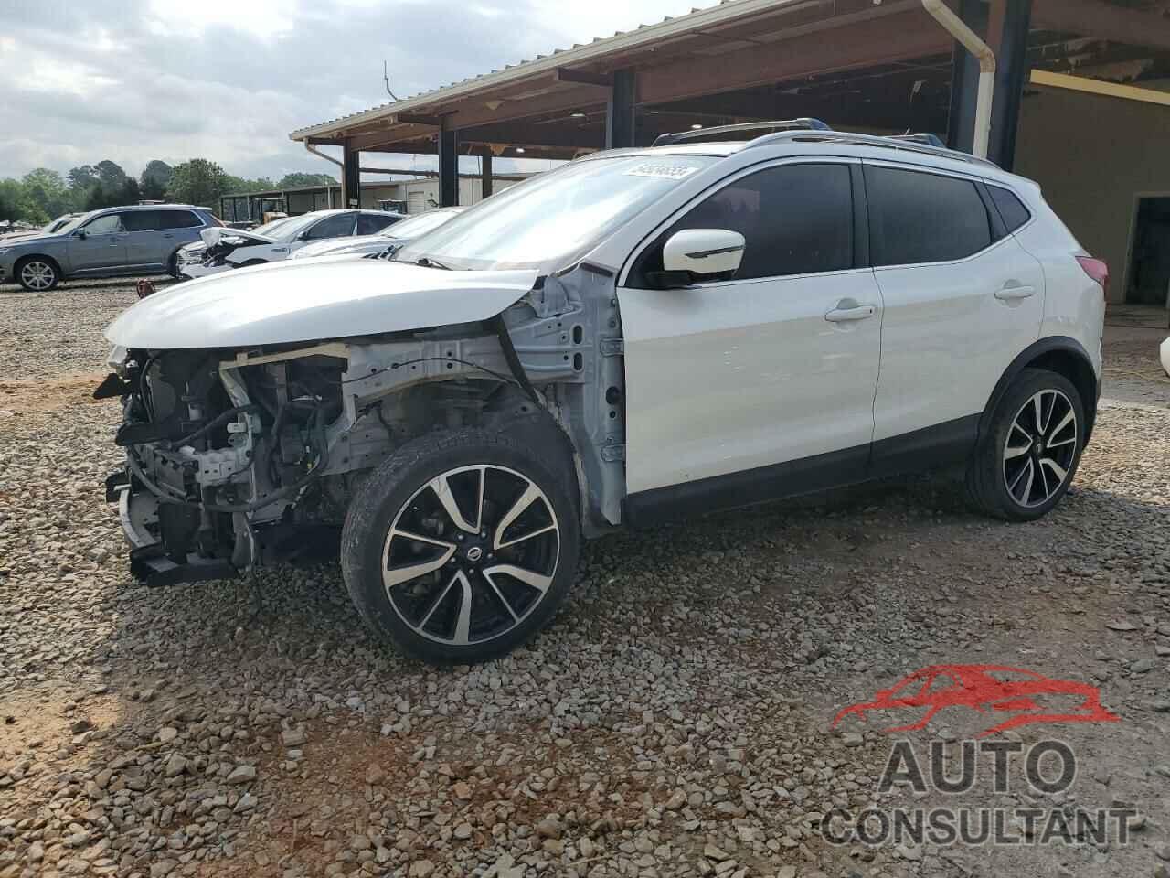 NISSAN ROGUE 2017 - JN1BJ1CP6HW004652
