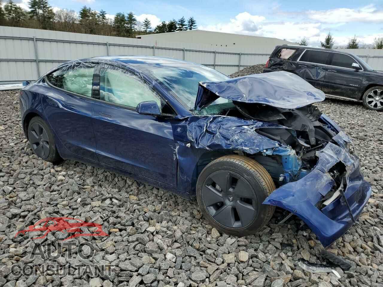 TESLA MODEL 3 2022 - 5YJ3E1EB7NF207041