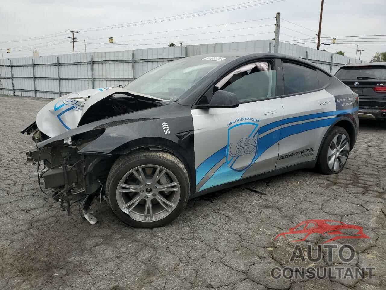 TESLA MODEL Y 2024 - 7SAYGDEE8RA238798
