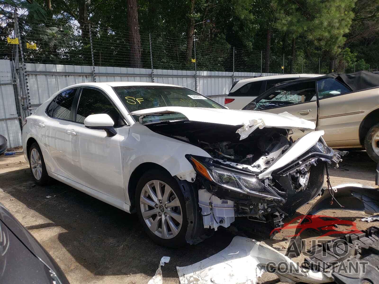 TOYOTA CAMRY 2018 - JTNB11HK8J3009025