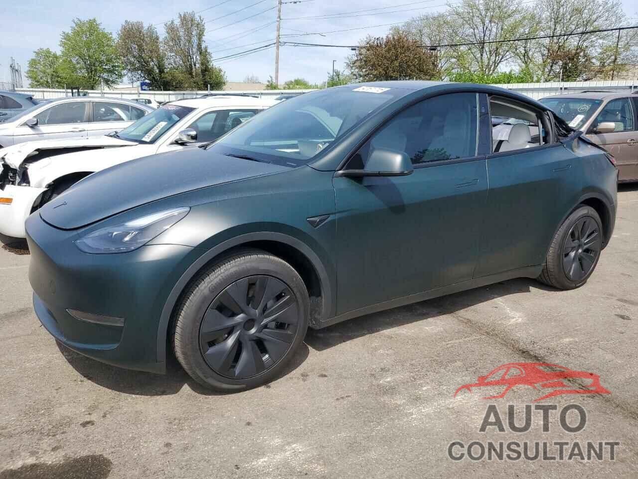 TESLA MODEL Y 2024 - 7SAYGDED4RF206585