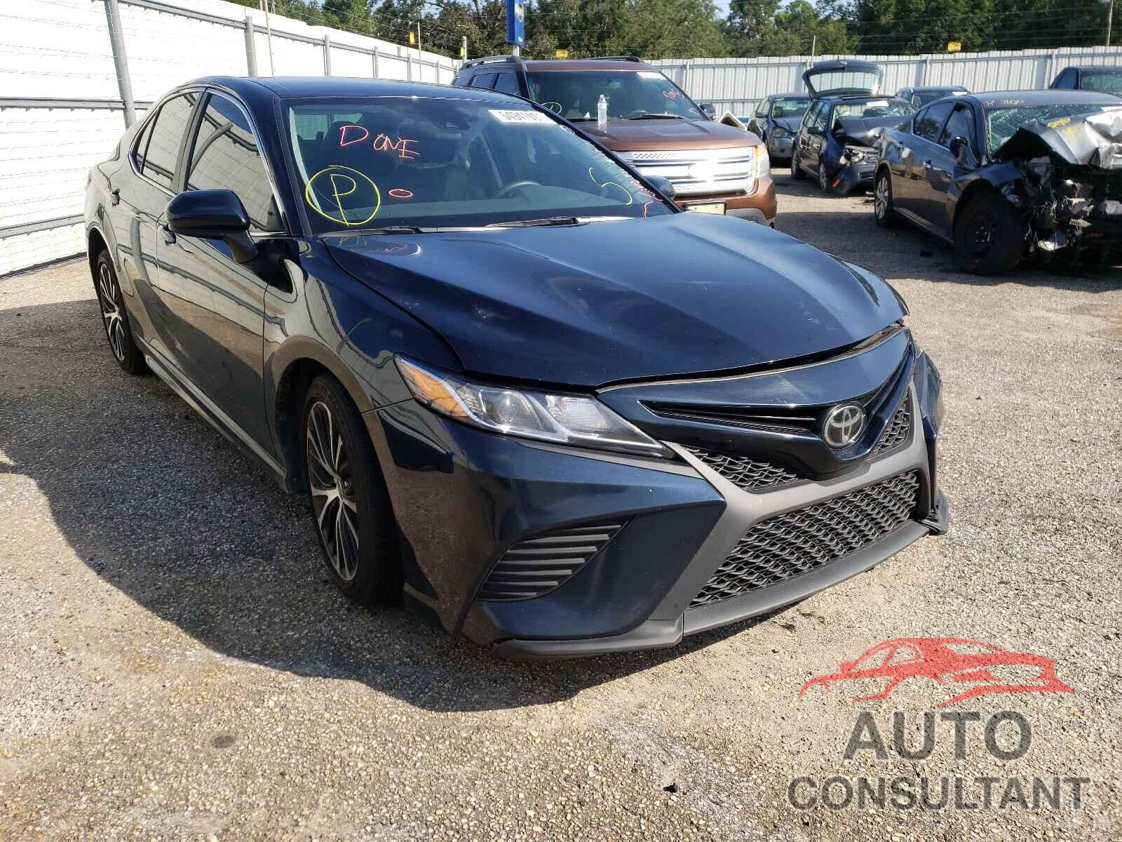 TOYOTA CAMRY 2020 - 4T1G11AK6LU387633