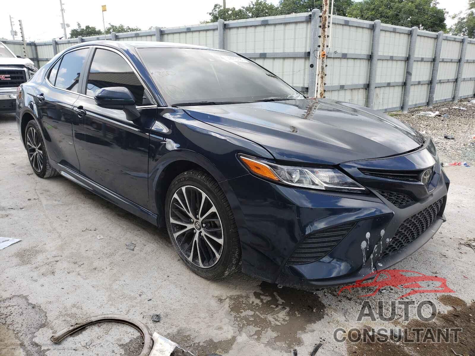 TOYOTA CAMRY 2019 - 4T1B11HK1KU681794