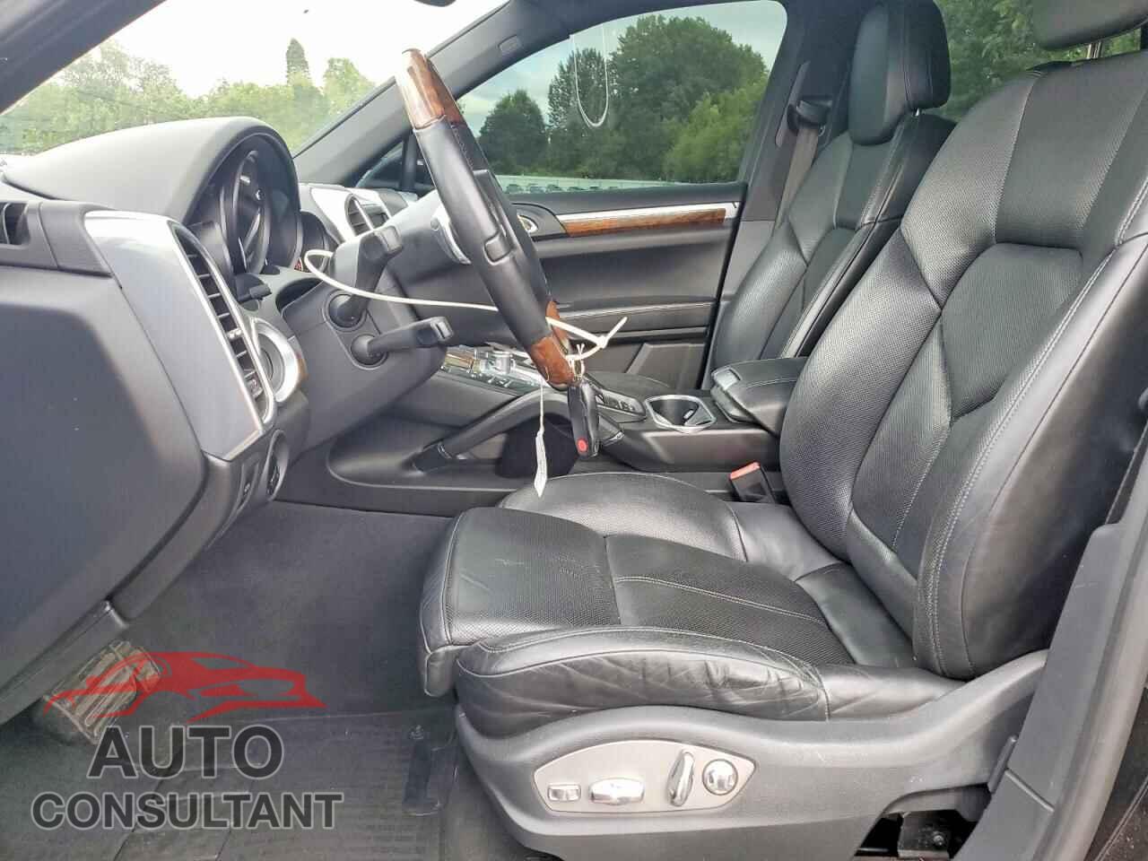PORSCHE CAYENNE 2013 - WP1AF2A24DLA37098