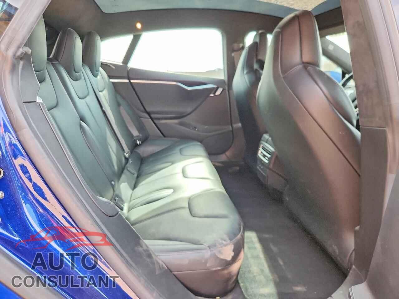 TESLA MODEL S 2017 - 5YJSA1E23HF198429