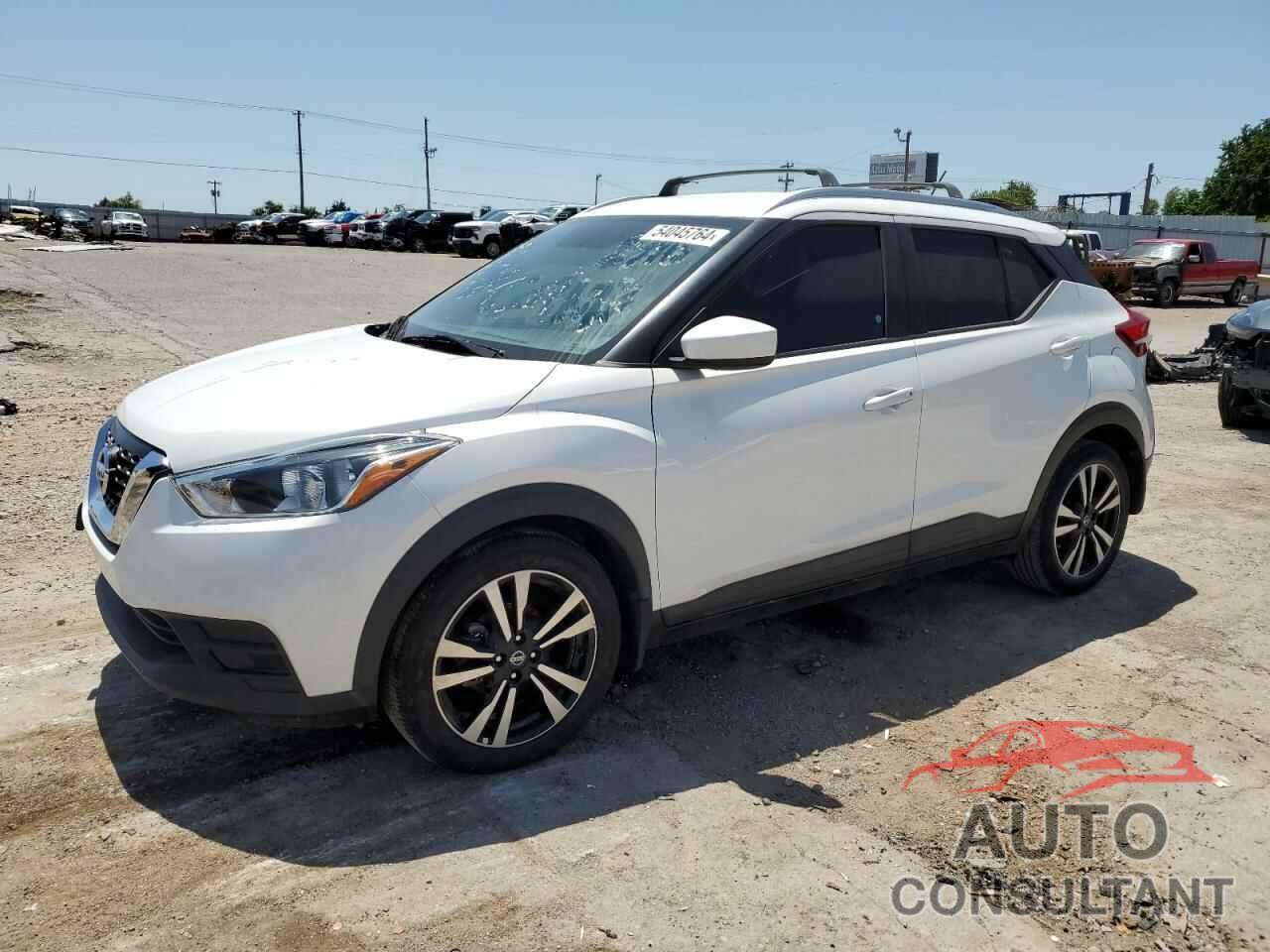 NISSAN KICKS 2018 - 3N1CP5CU3JL522598