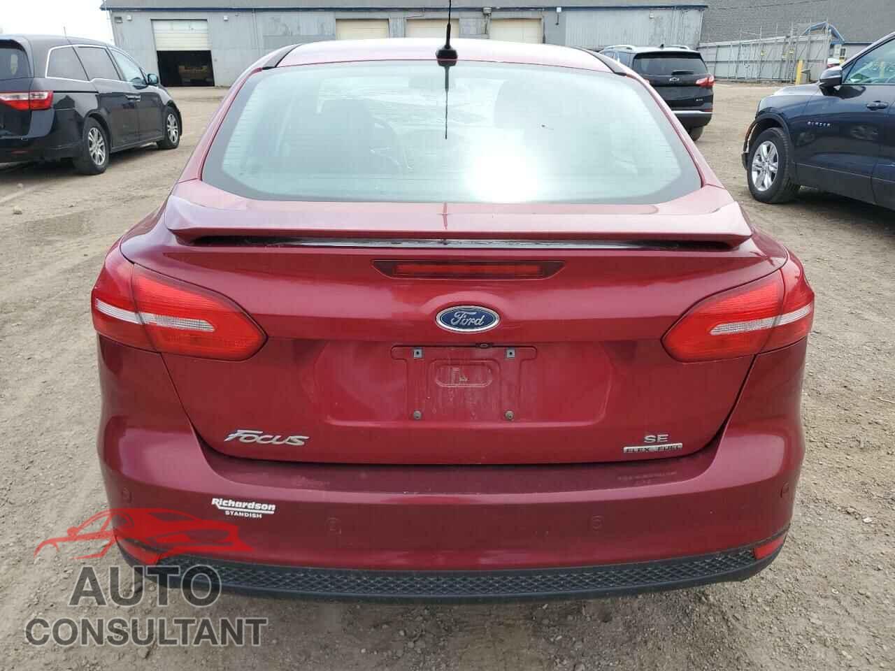 FORD FOCUS 2015 - 1FADP3F20FL340284