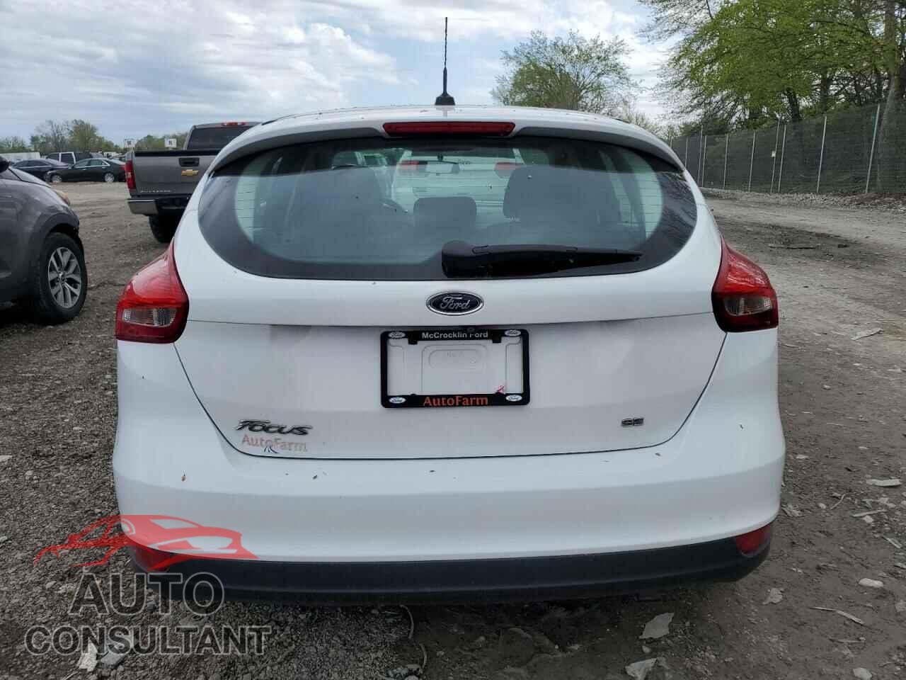 FORD FOCUS 2017 - 1FADP3K29HL296536