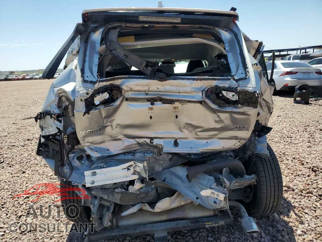 TOYOTA RAV4 2020 - JTMP1RFV1LJ027984