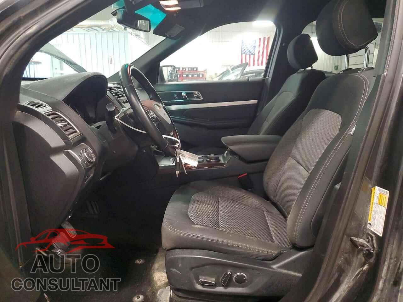 FORD EXPLORER 2017 - 1FM5K8D88HGB38446