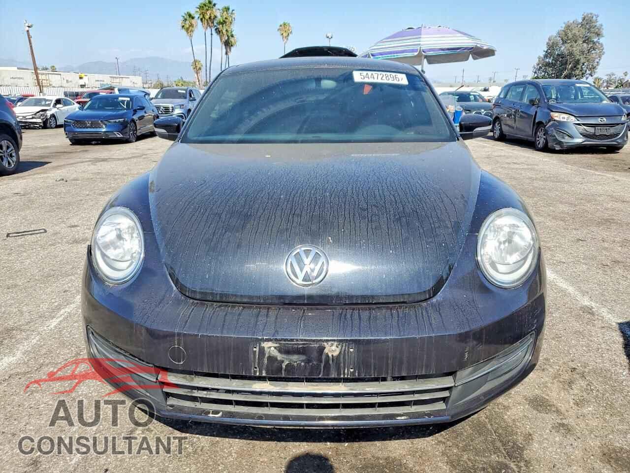 VOLKSWAGEN BEETLE 2012 - 3VWVA7AT1CM628300
