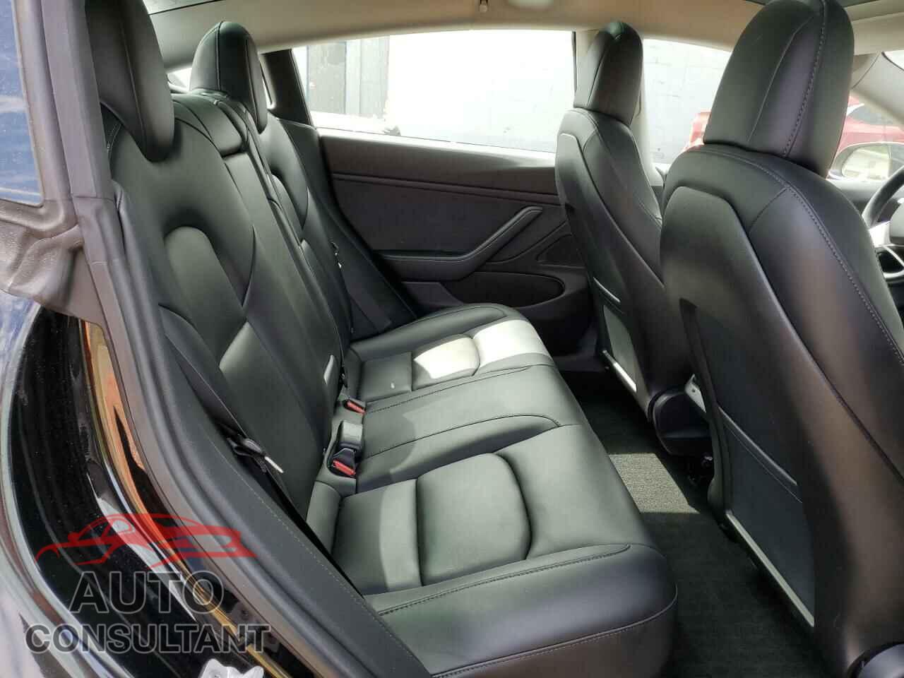 TESLA MODEL 3 2019 - 5YJ3E1EA2KF297170