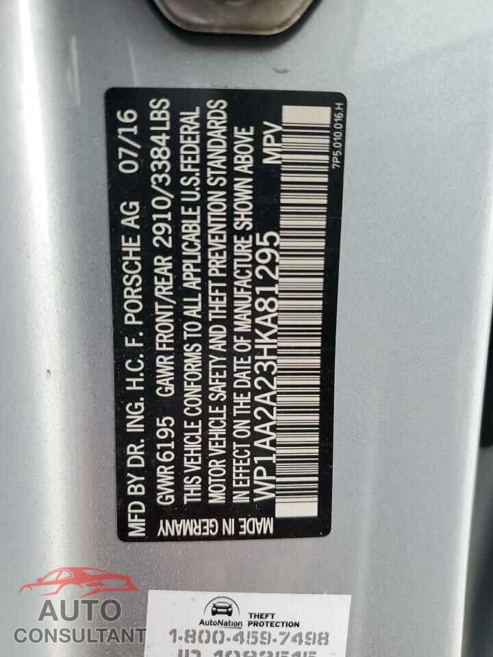 PORSCHE CAYENNE 2017 - WP1AA2A23HKA81295