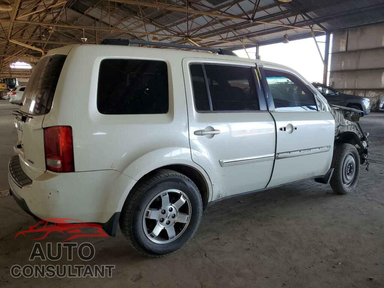 HONDA PILOT 2011 - 5FNYF3H92BB026318