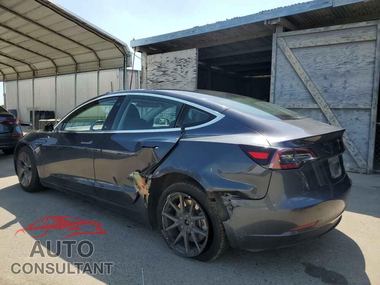 TESLA MODEL 3 2018 - 5YJ3E1EB2JF054885