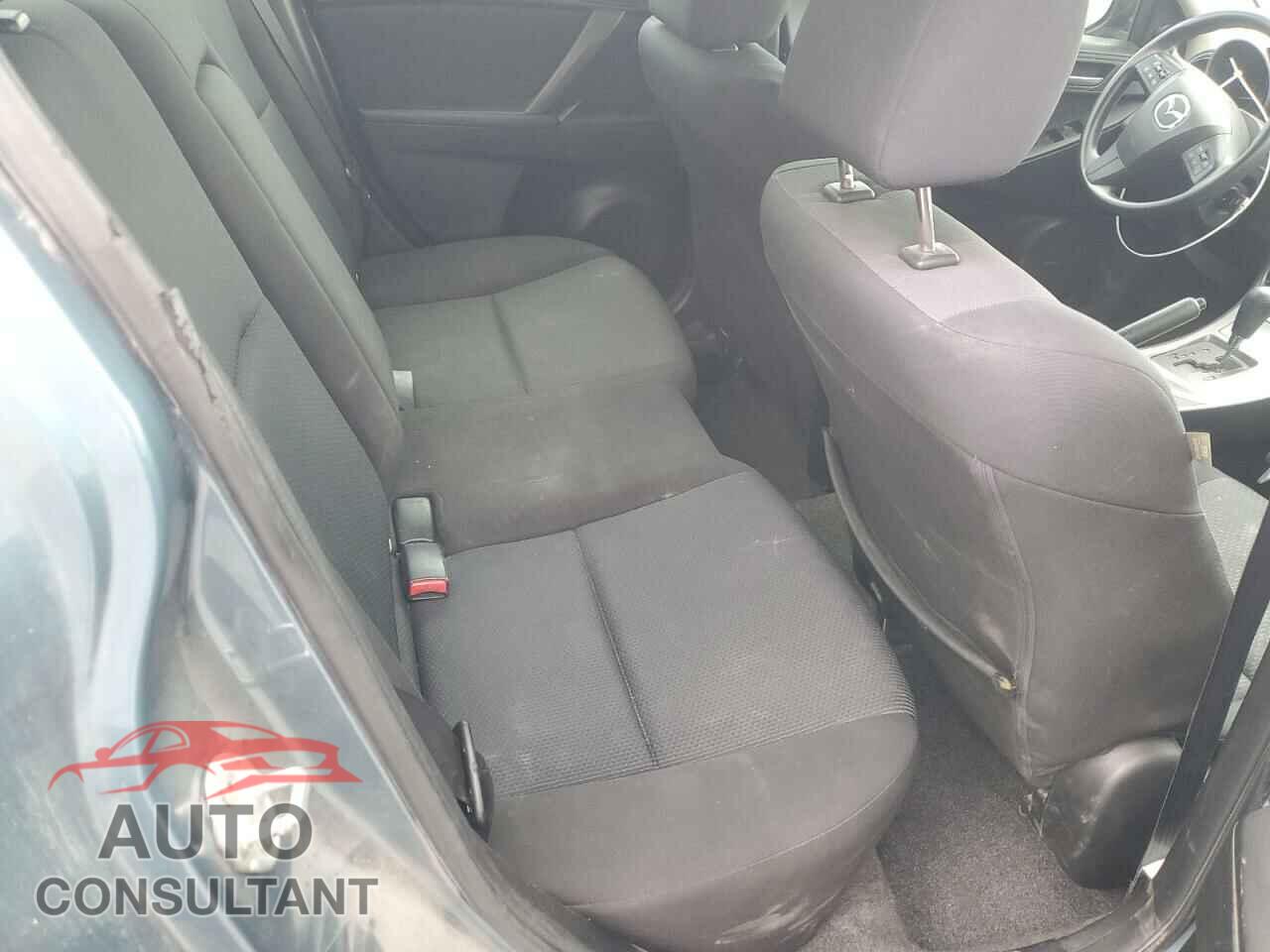 MAZDA 3 2011 - JM1BL1VG6B1373231