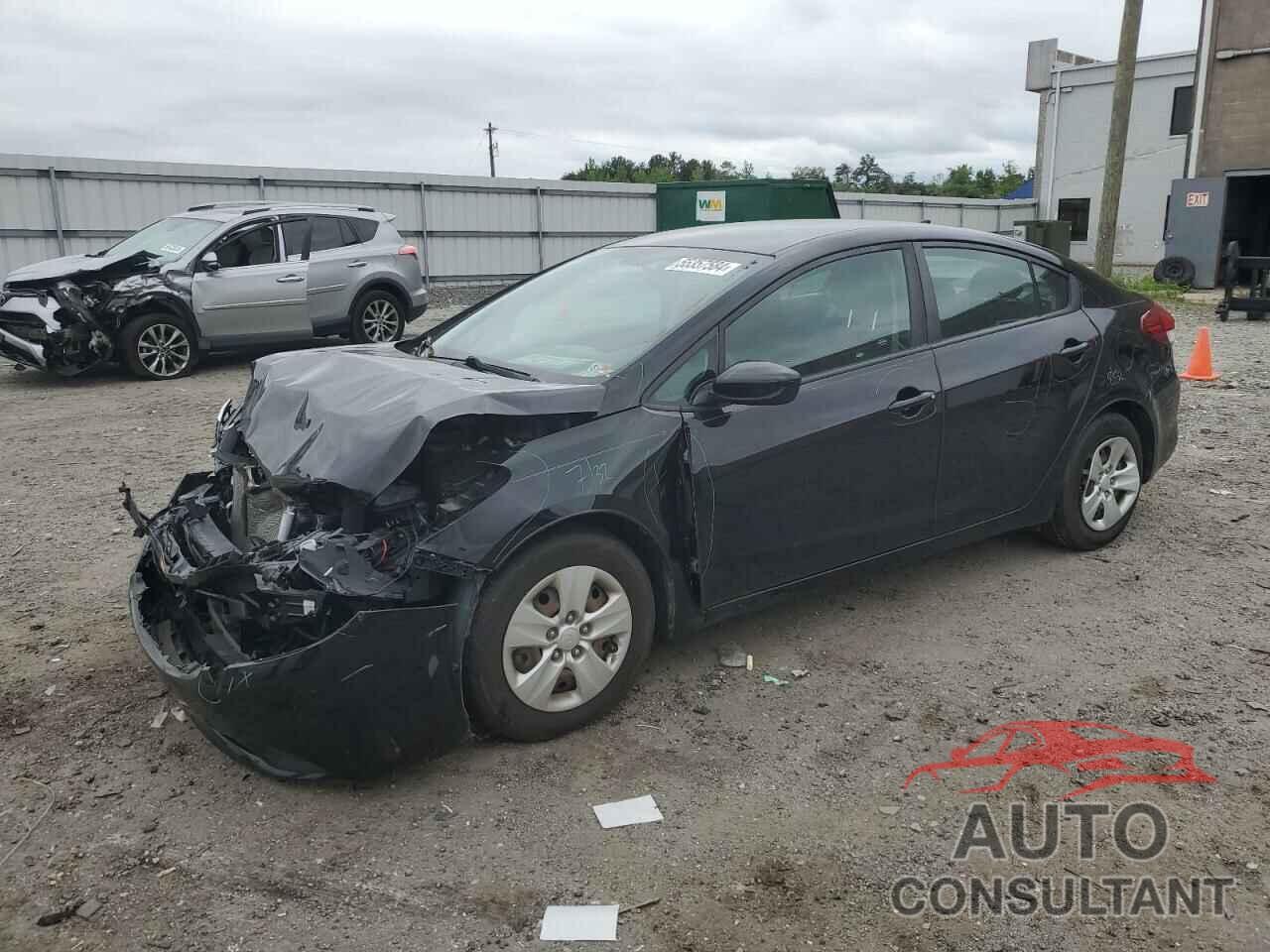 KIA FORTE 2018 - 3KPFK4A79JE227770