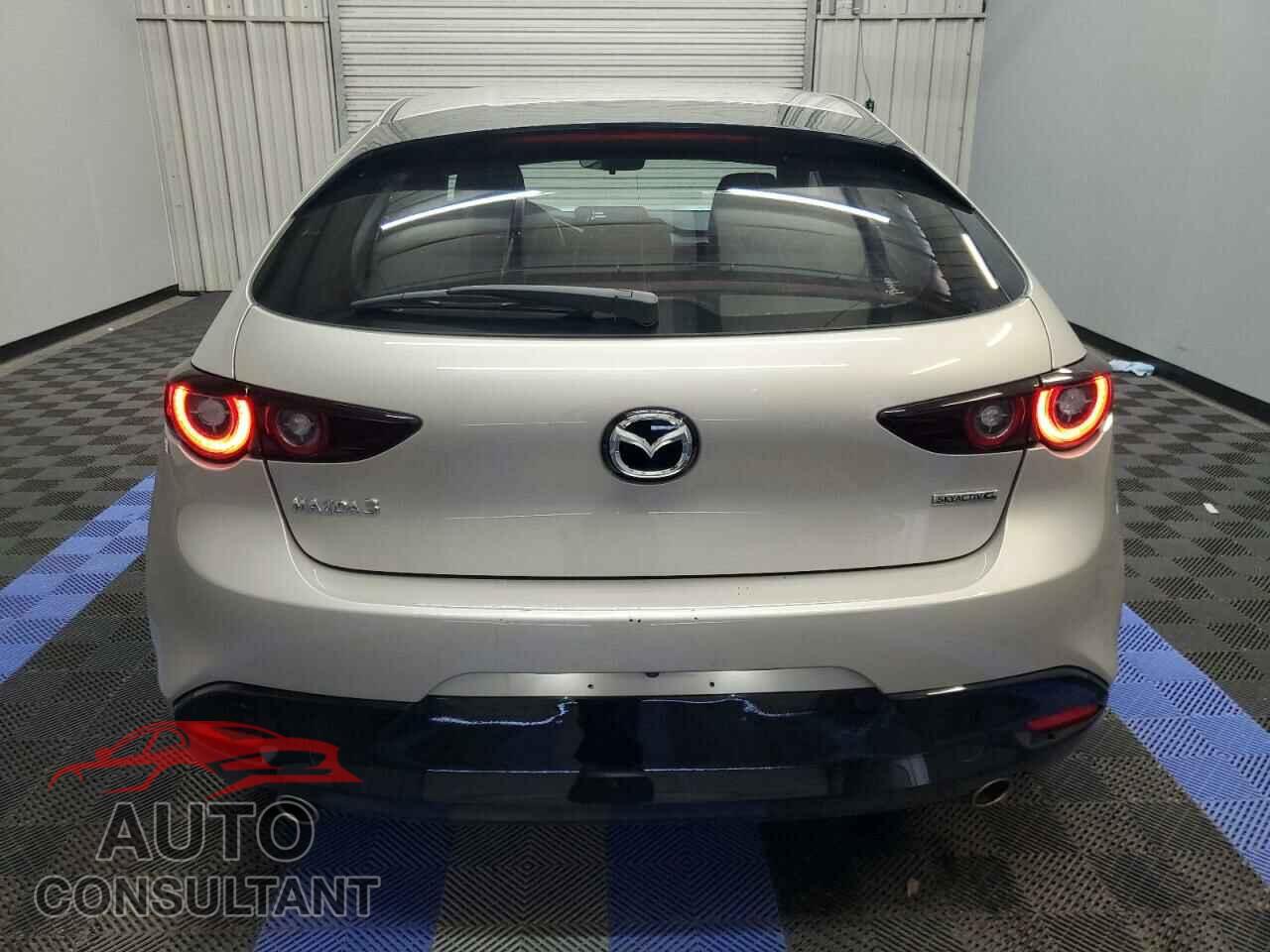 MAZDA 3 2023 - JM1BPALMXP1610047