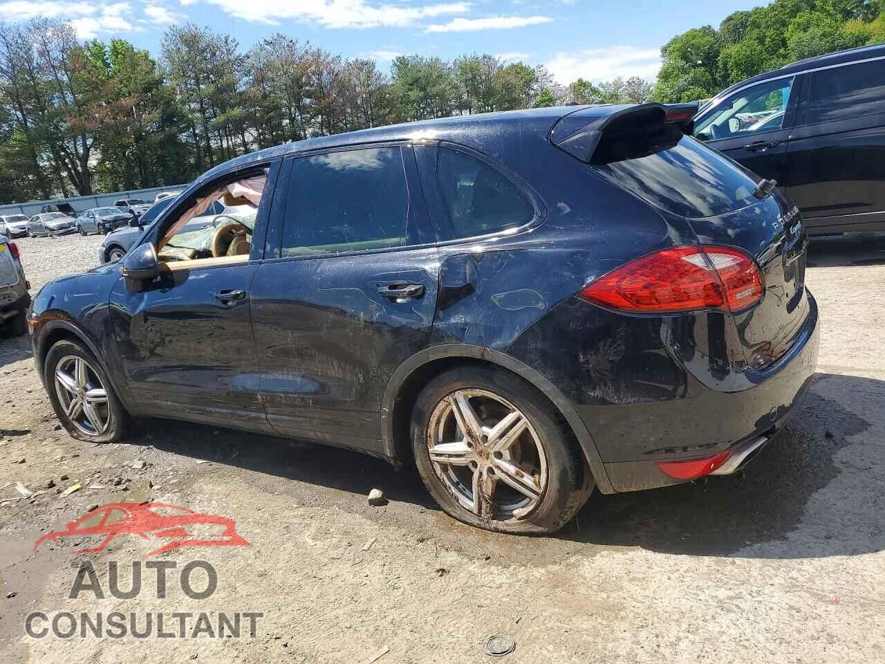 PORSCHE CAYENNE 2013 - WP1AB2A22DLA85873