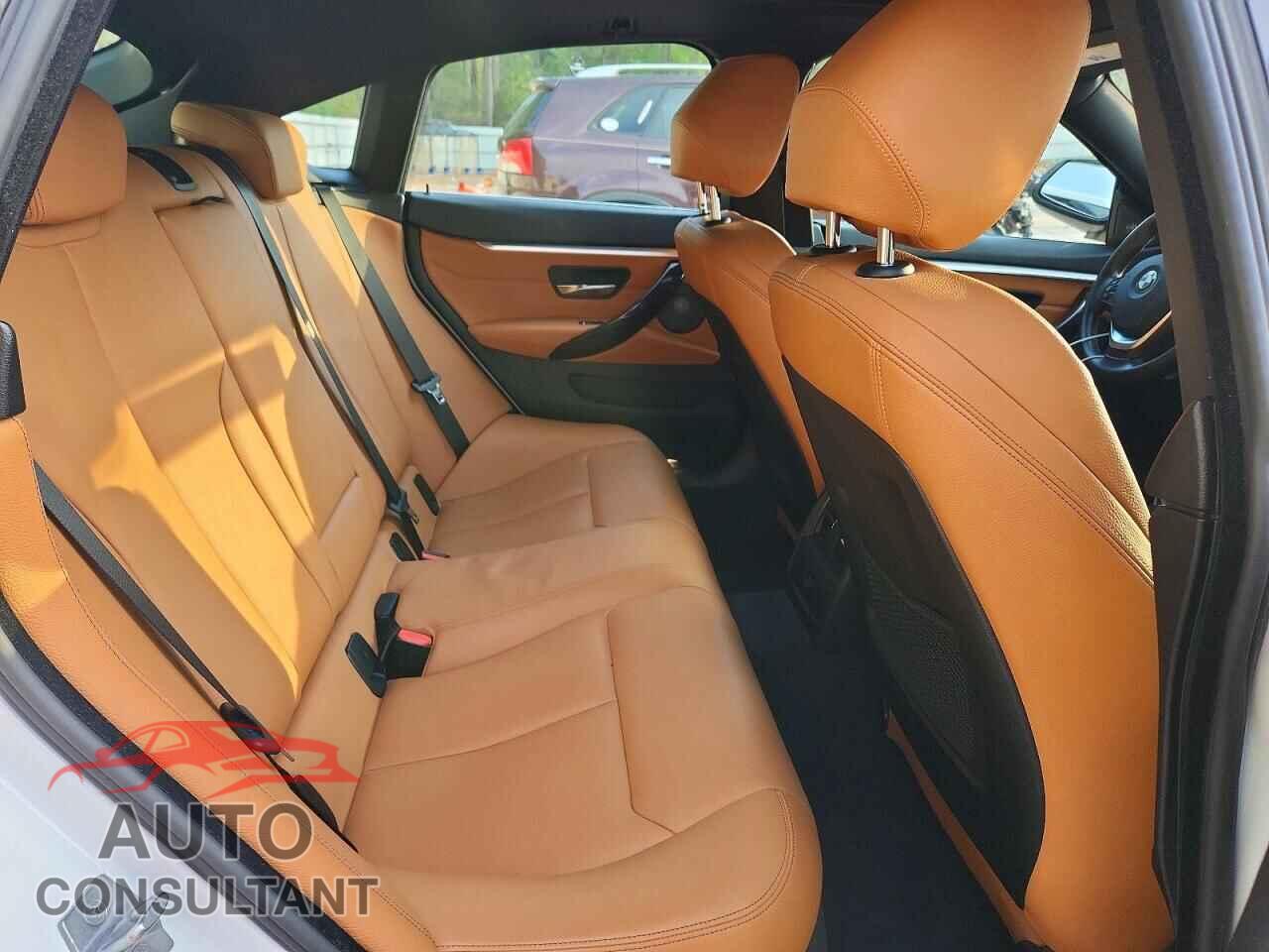 BMW 4 SERIES 2019 - WBA4J1C56KBM16179