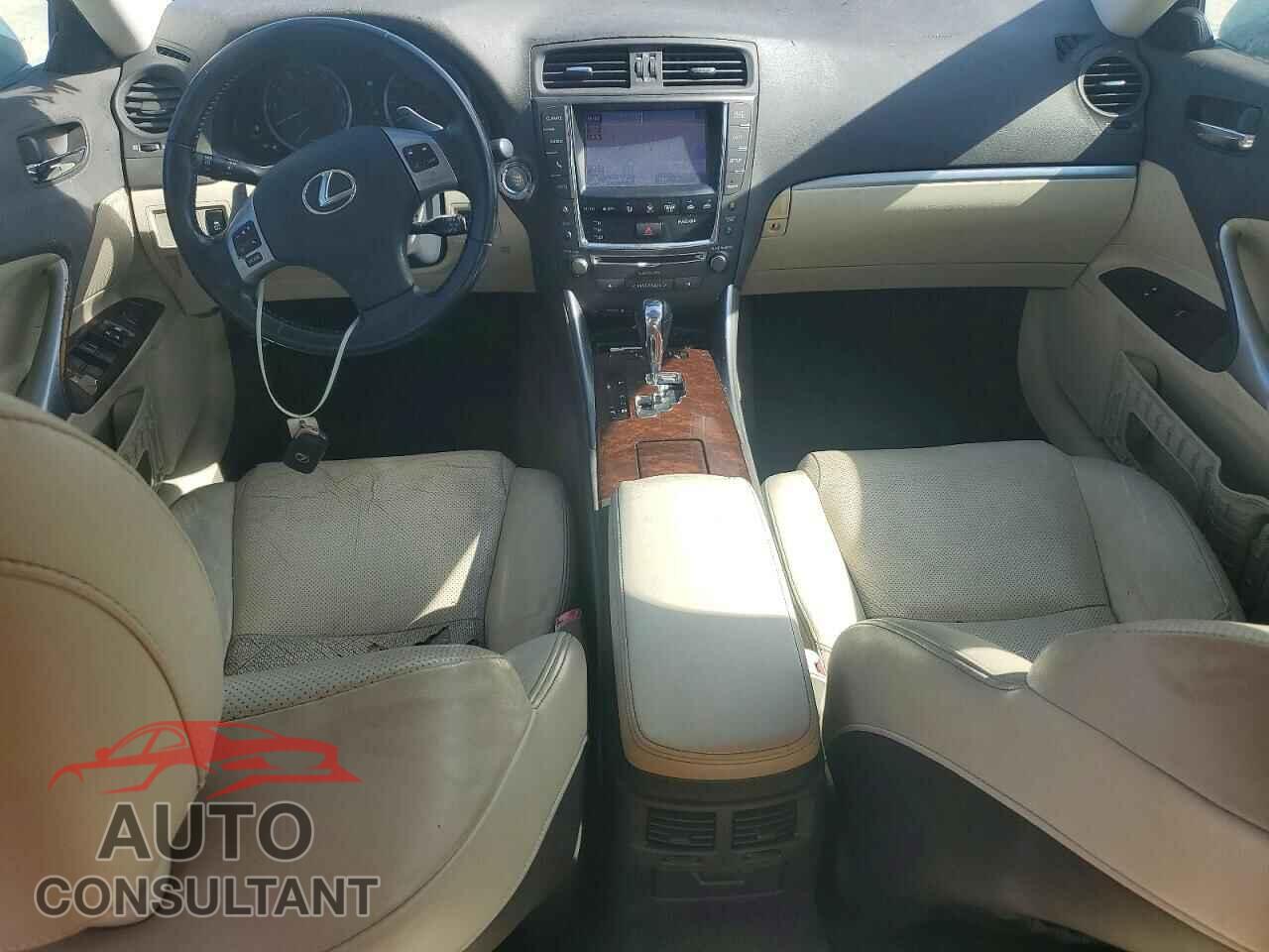 LEXUS IS 2013 - JTHBF5C26D5185339