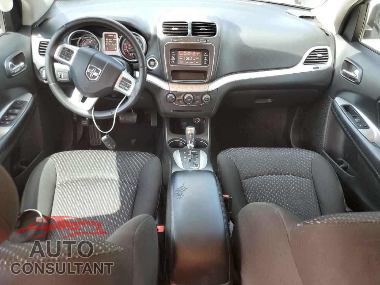 DODGE JOURNEY 2019 - 3C4PDCBBXKT852574