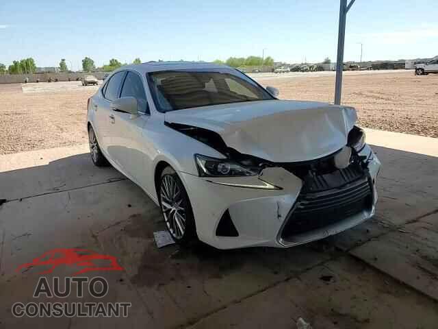 LEXUS IS 2019 - JTHBA1D24K5087784