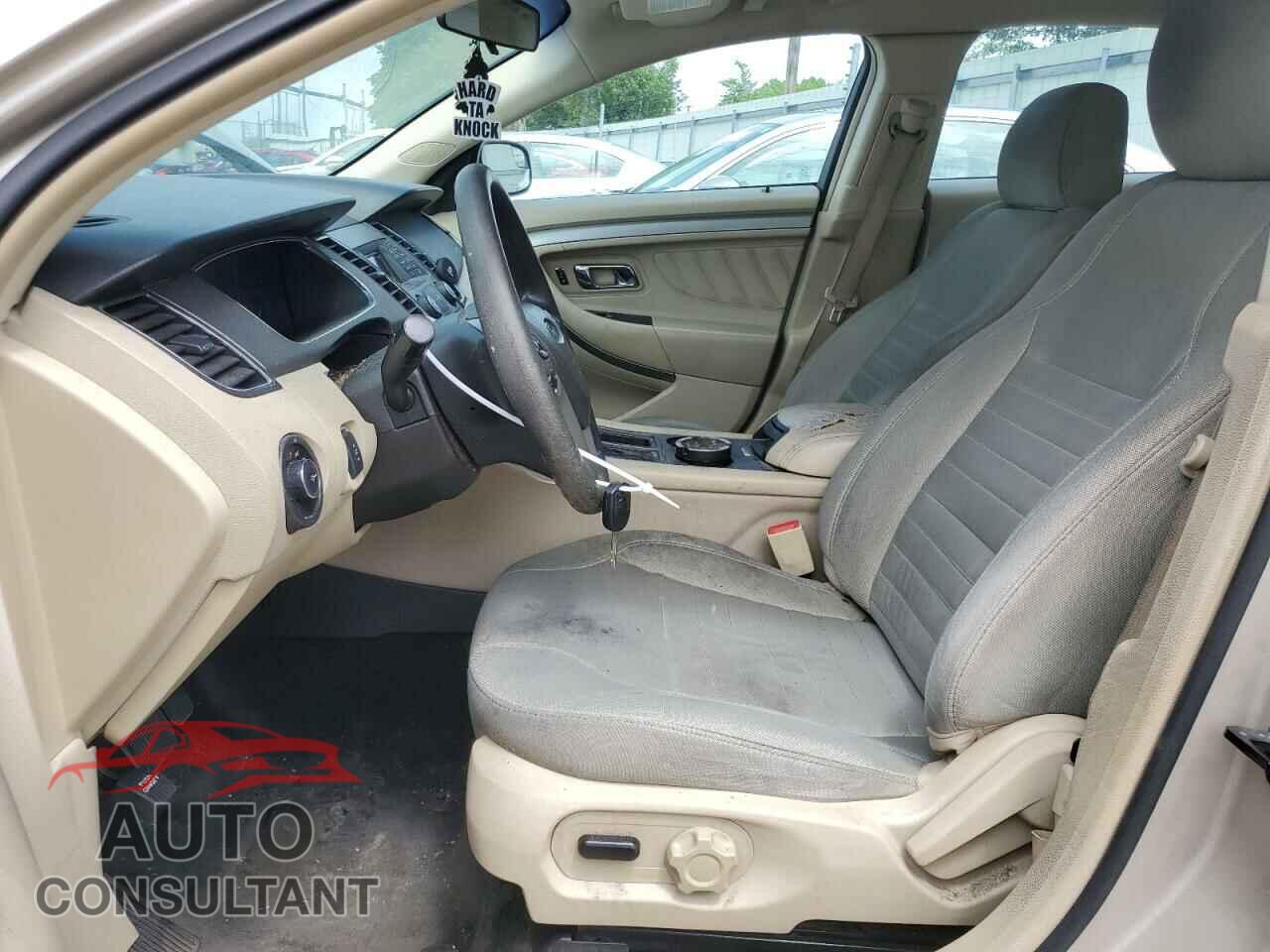 FORD TAURUS 2017 - 1FAHP2D89HG111617