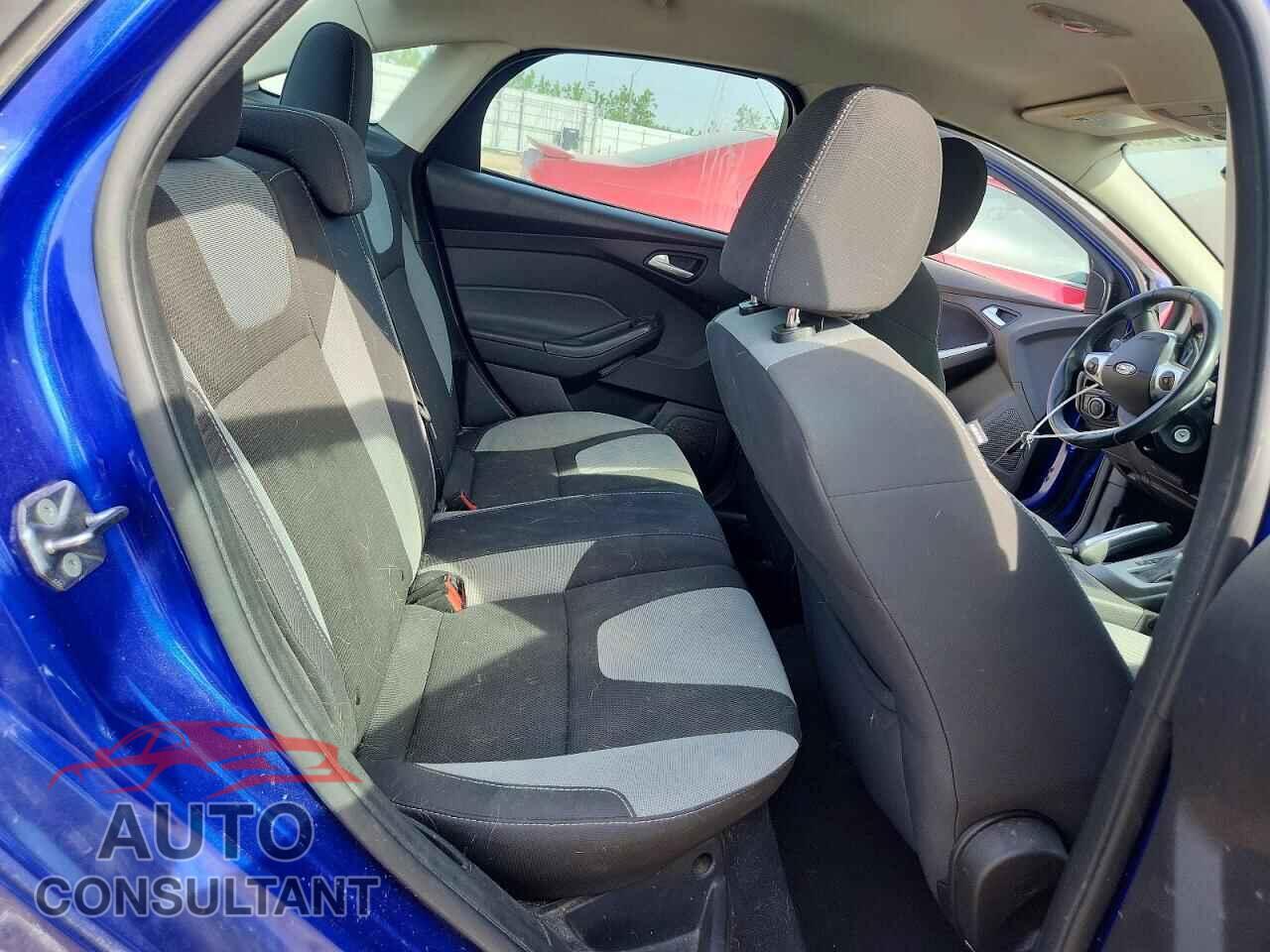 FORD FOCUS 2013 - 1FADP3F27DL248943