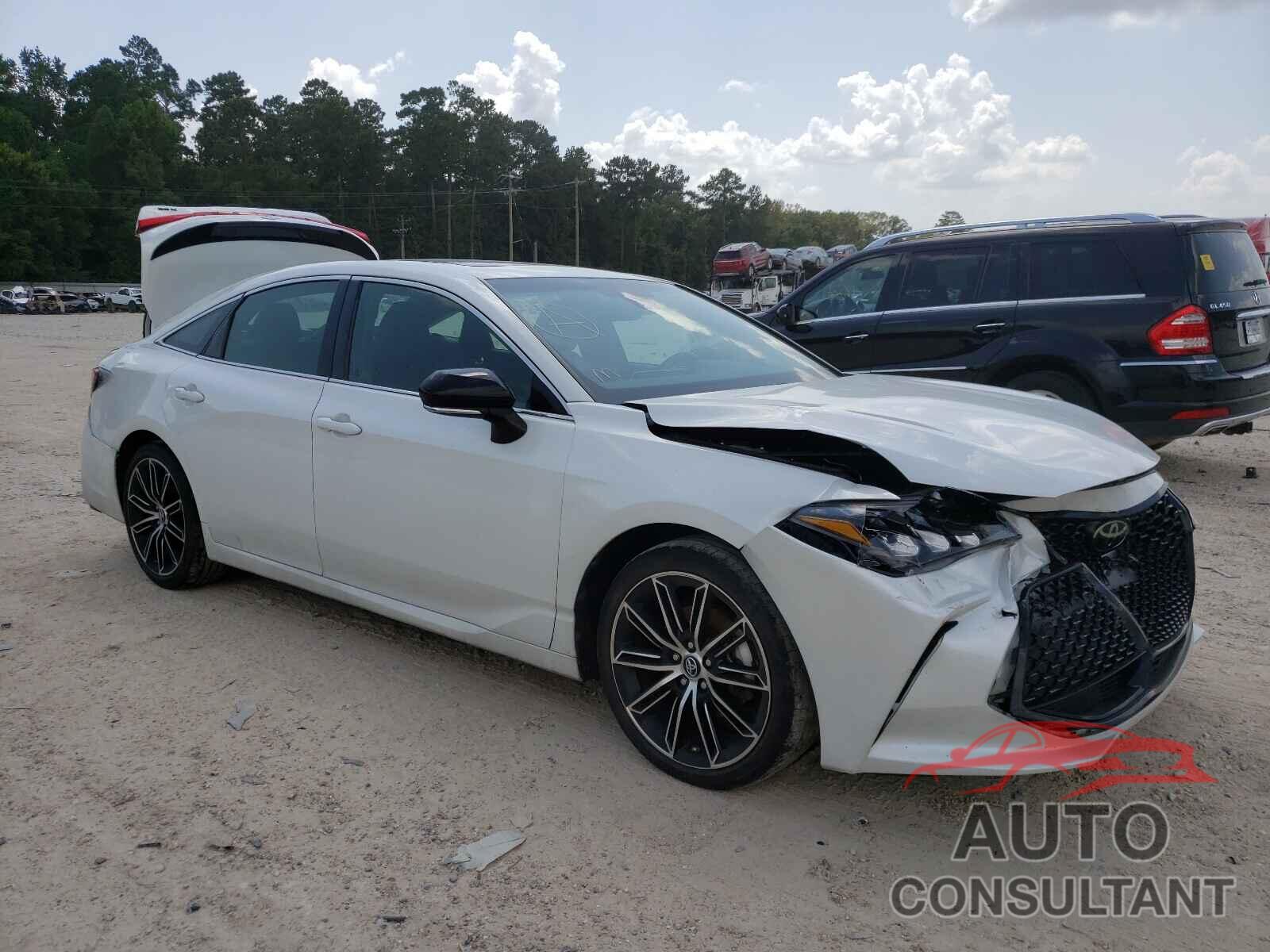 TOYOTA AVALON 2019 - 4T1BZ1FB5KU001584