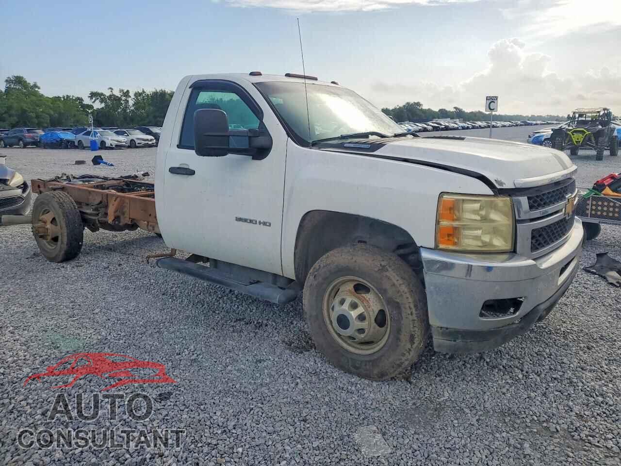CHEVROLET SILVERADO 2013 - 1GB3CZC88DF181740